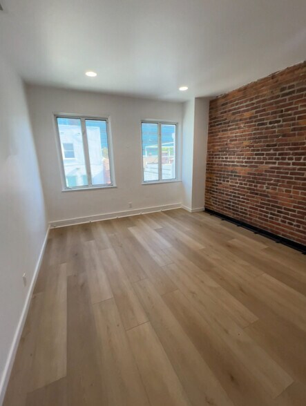 More Photos Of 1136-1140 Westwood Blvd, Los Angeles Storefront Retail Office For Lease