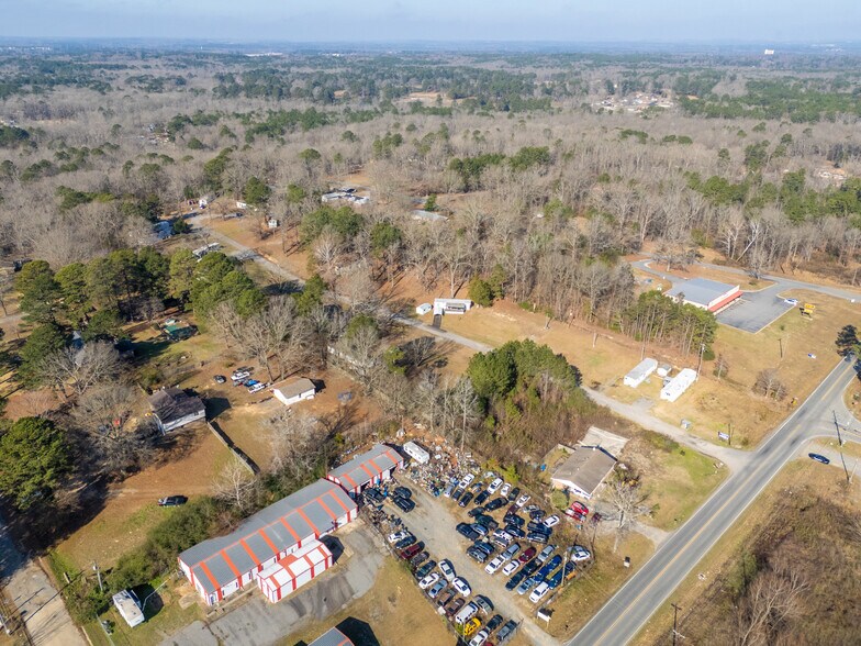 More Photos Of 106 Chance Cir, Mount Ida Multifamily For Sale