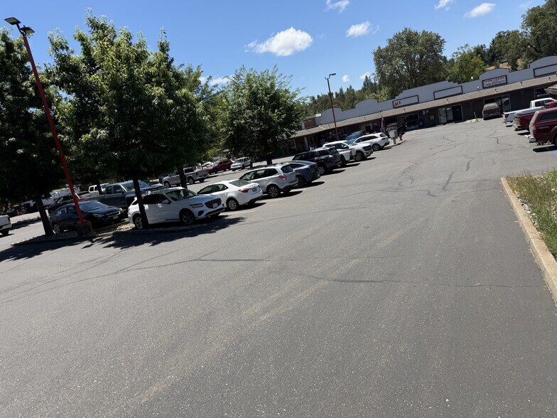 Primary Photo Of 4570 Pleasant Valley Rd, Placerville Freestanding For Lease