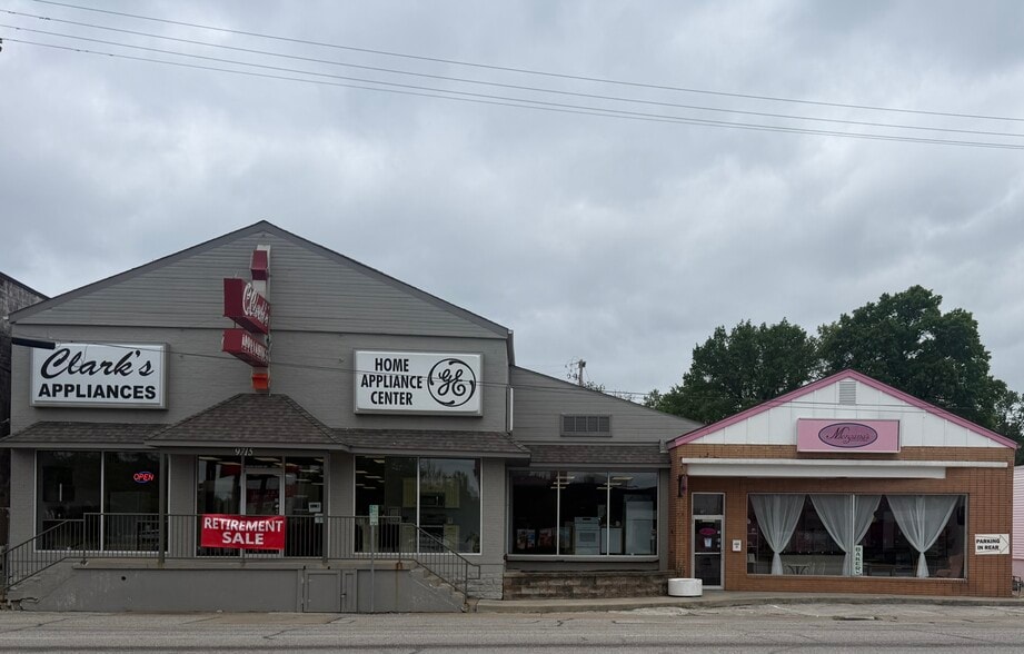 Primary Photo Of , Raytown General Retail For Sale