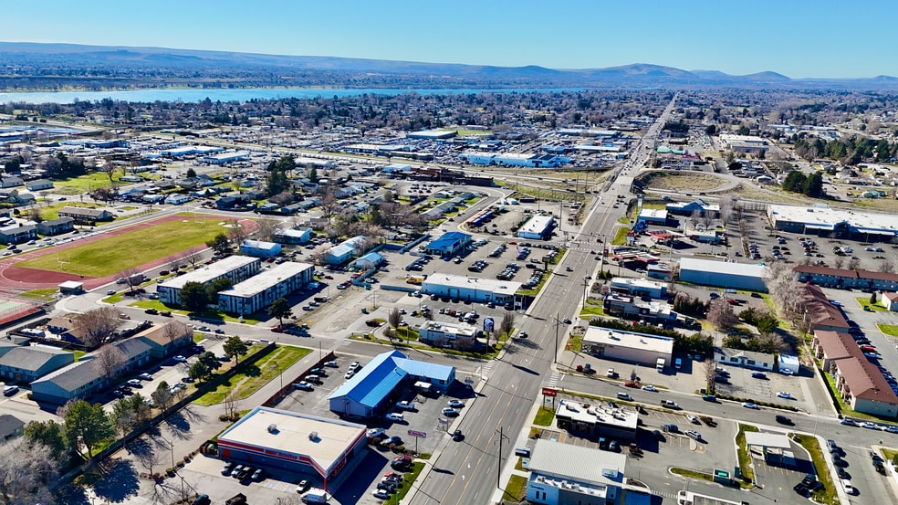 More Photos Of 2318 W Court St, Pasco Freestanding For Sale