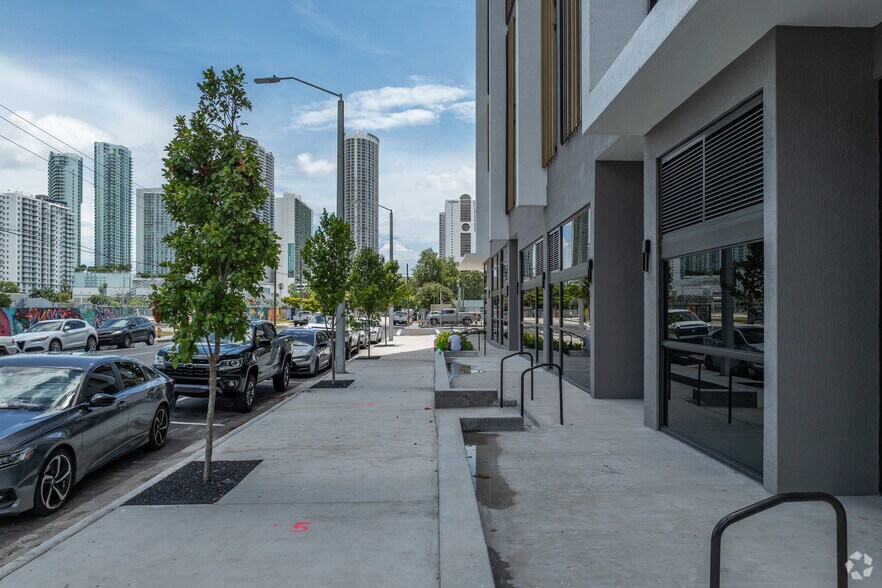 More Photos Of 1642 NE 1st Ave, Miami Apartments For Lease