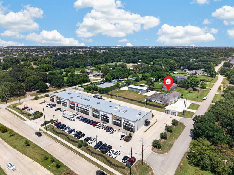 Primary Photo Of 26214 Hunter Ln, Katy Light Distribution For Lease