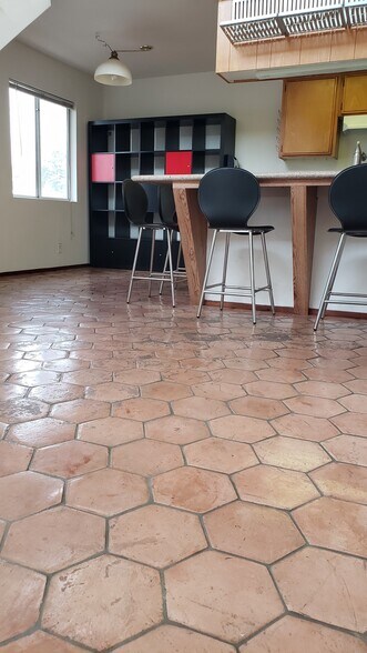 More Photos Of 2305 Glendale Blvd, Los Angeles Apartments For Sale