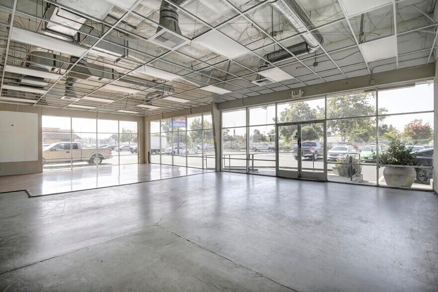 More Photos Of 2265 Sunrise Blvd, Gold River Auto Repair For Lease