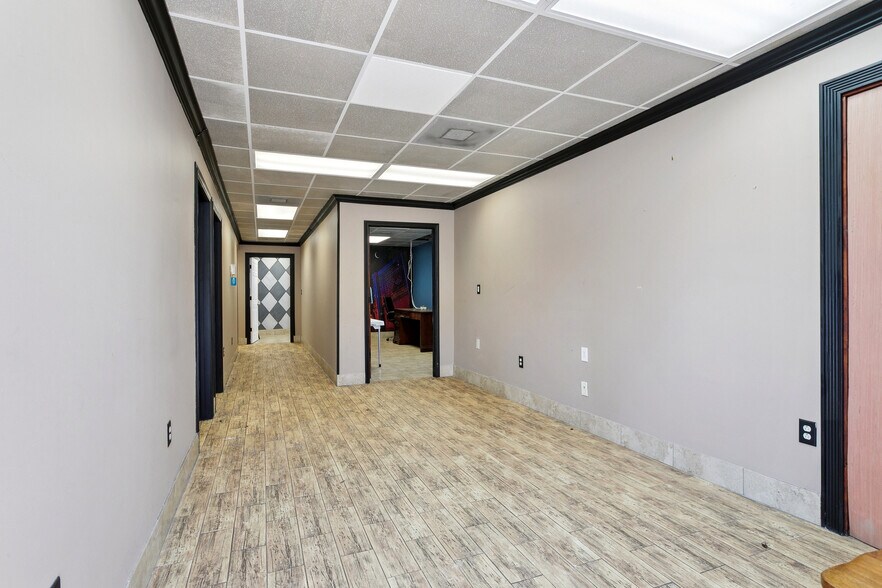 More Photos Of 209 N Broad St, New Orleans Office For Sale