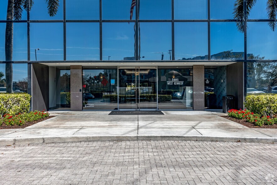 More Photos Of 5401 W Kennedy Blvd, Tampa Coworking Space