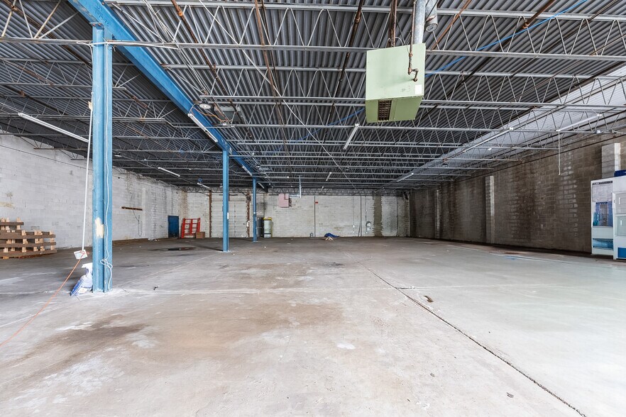 More Photos Of 50 Hulmeville Ave, Penndel Warehouse For Sale
