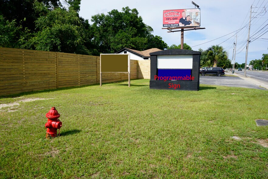 More Photos Of 3480 Barrancas Ave, Pensacola Freestanding For Sale