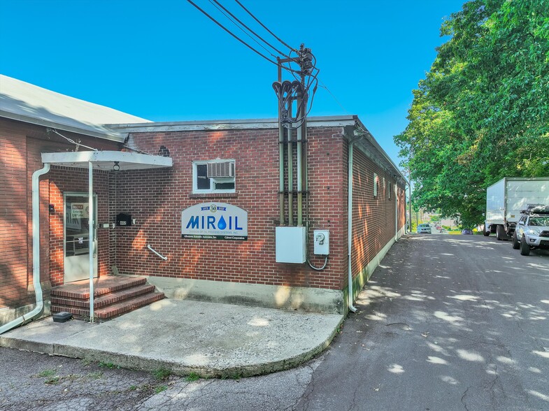 More Photos Of 602-620 Tacoma St, Allentown Manufacturing For Sale