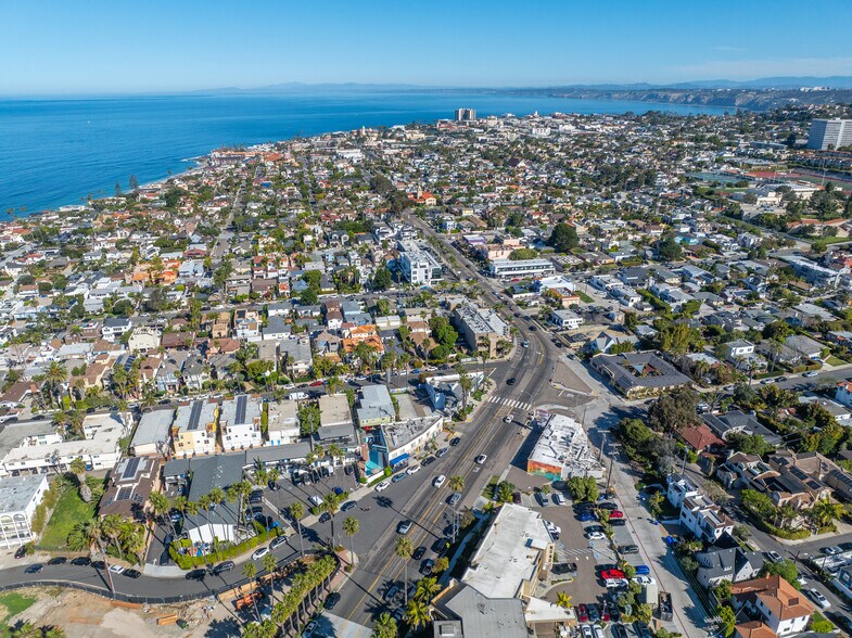 More Photos Of 440-446 Bonair St, La Jolla Apartments For Sale