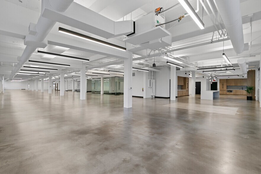 More Photos Of 1322-1336 NW Flanders St, Portland Office For Lease