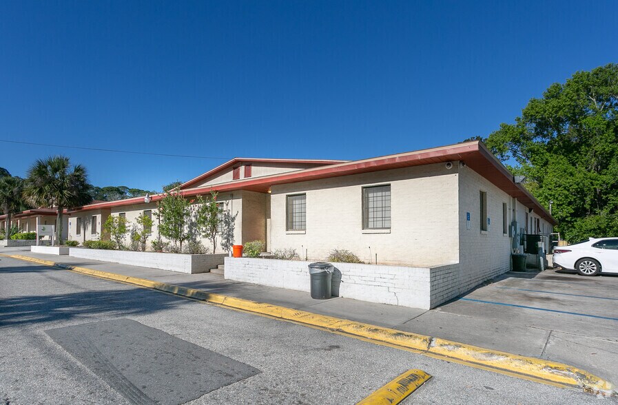 More Photos Of , Jacksonville Office For Sale