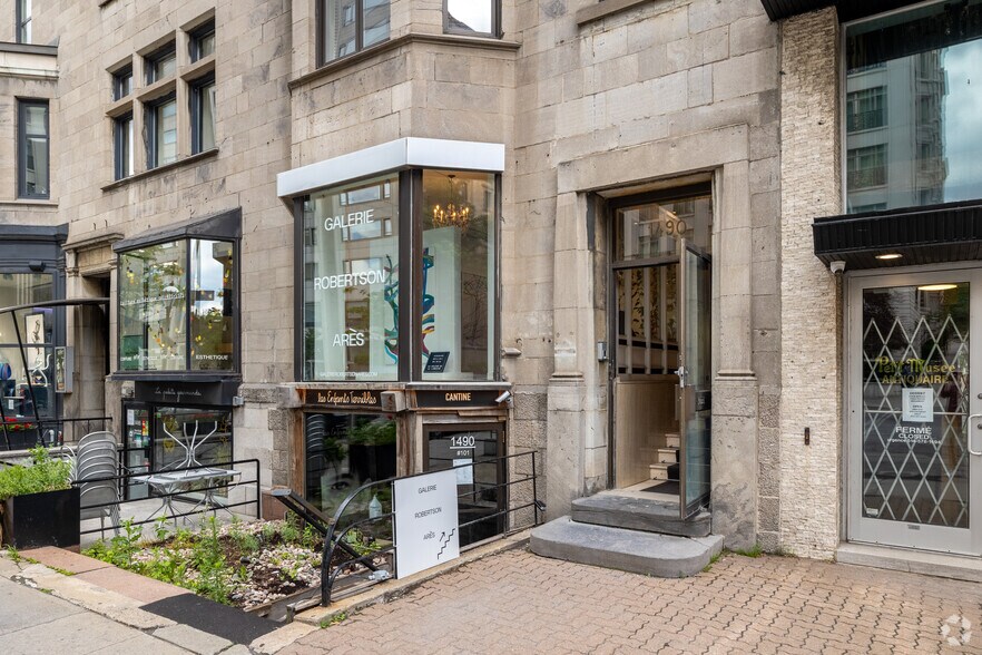 More Photos Of 1490 Rue Sherbrooke O, Montréal Storefront Retail Office For Lease