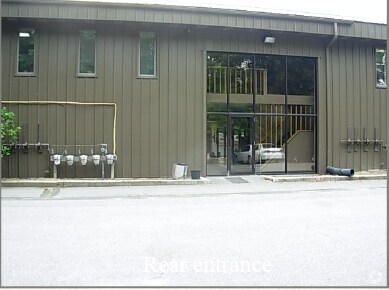 More Photos Of 461 Danbury Rd, New Milford Research And Development For Lease