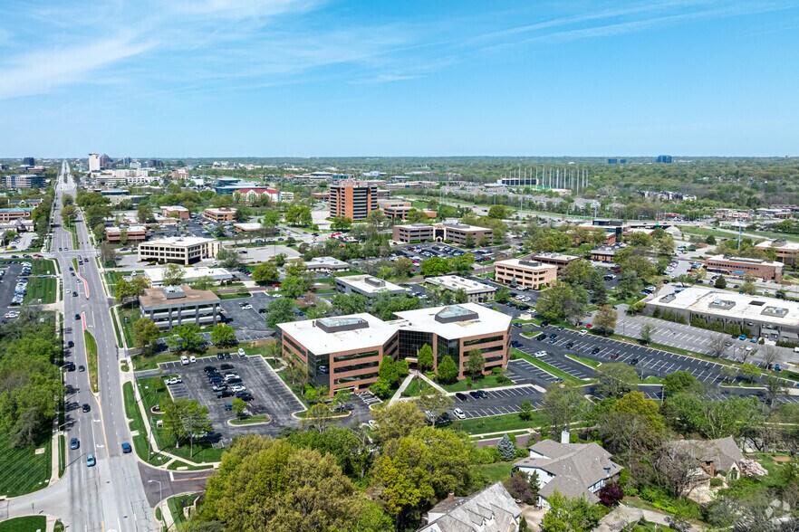 More Photos Of 4400 College Blvd, Overland Park Office For Lease
