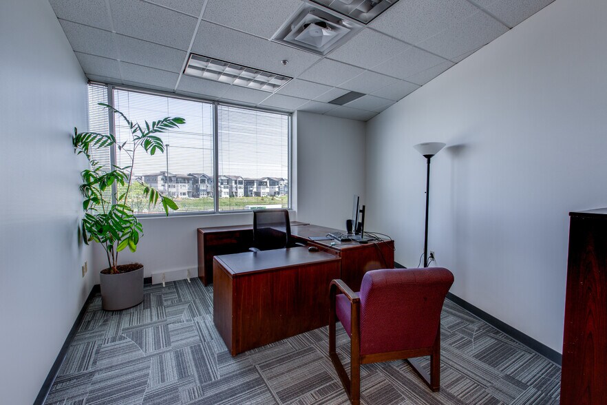 More Photos Of 5630 Ward Rd, Arvada Flex For Sale