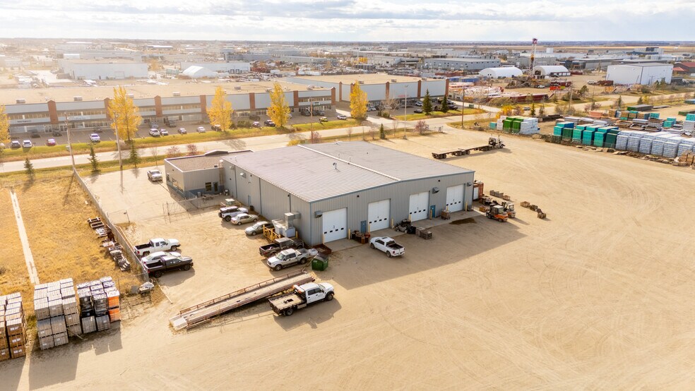 More Photos Of 3902 75th Ave, Leduc Manufacturing For Sale