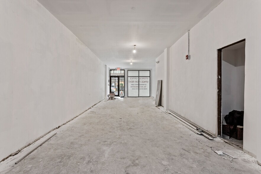 More Photos Of 203-205 W 38th St, New York Office For Lease