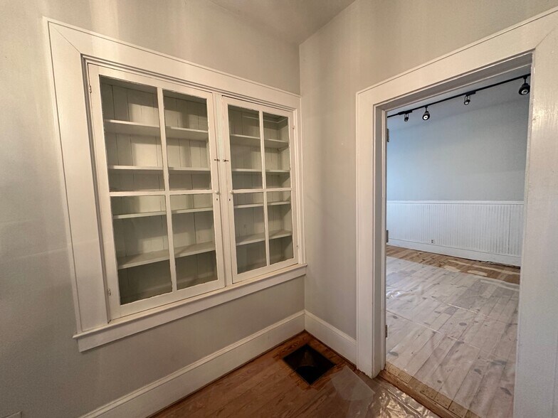 More Photos Of 103 Kelly Mill Rd, Cumming Office For Sale