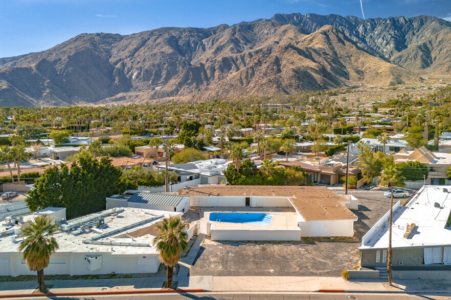 More Photos Of 2249 N Palm Canyon Dr, Palm Springs Hotel For Sale