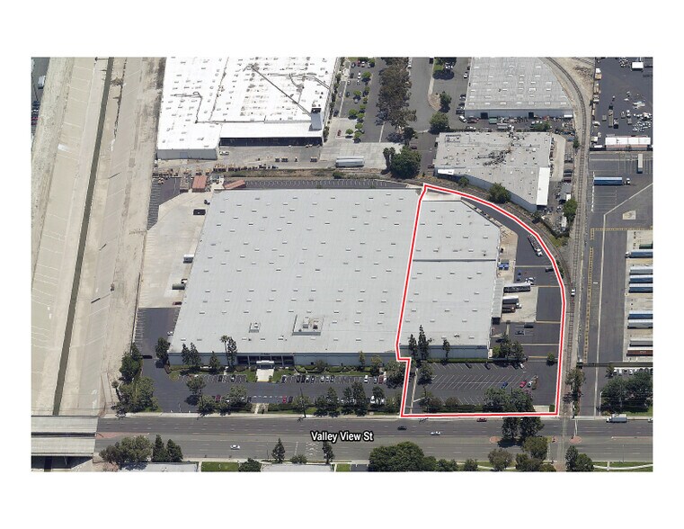 More Photos Of 6300-6340 Valley View St, Buena Park Distribution For Lease