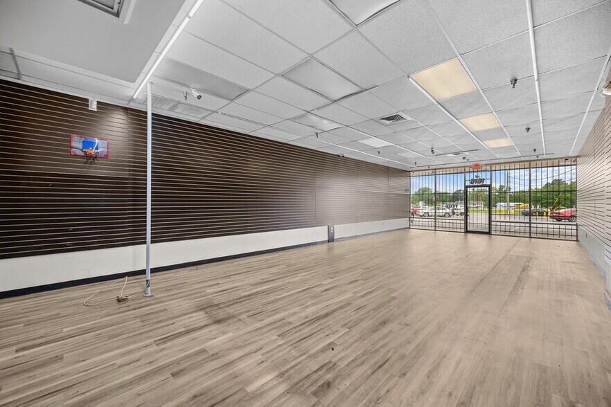 More Photos Of 5698 US Highway 278 East, Gadsden Unknown For Lease