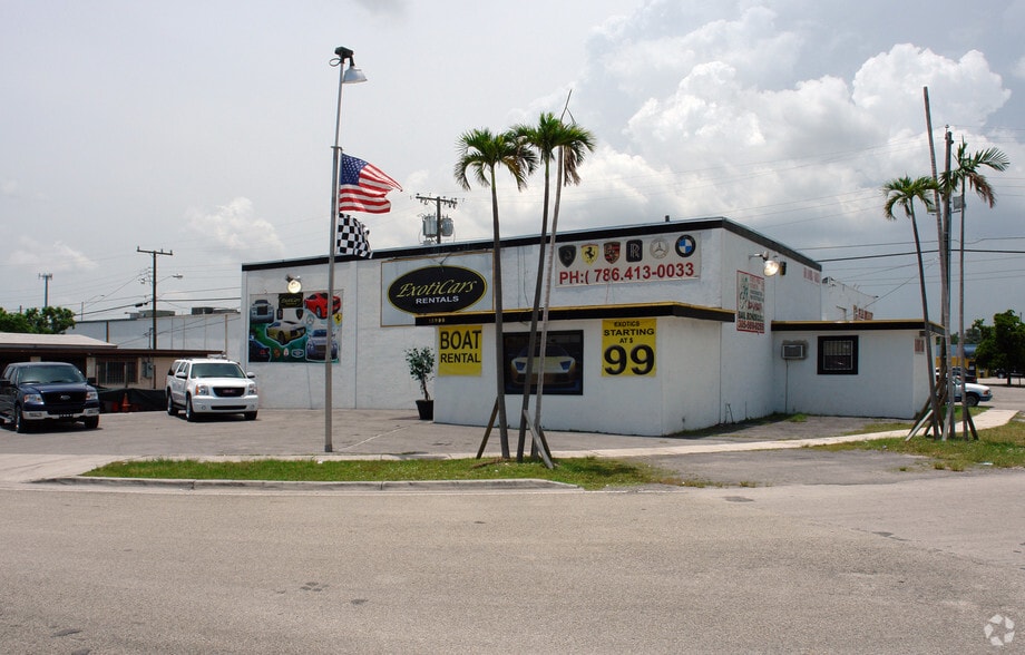 Primary Photo Of 13990 NW 6th Ct, Miami Warehouse For Lease
