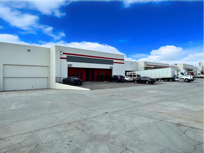 More Photos Of 241-317 E Redondo Beach Blvd, Gardena Unknown For Lease