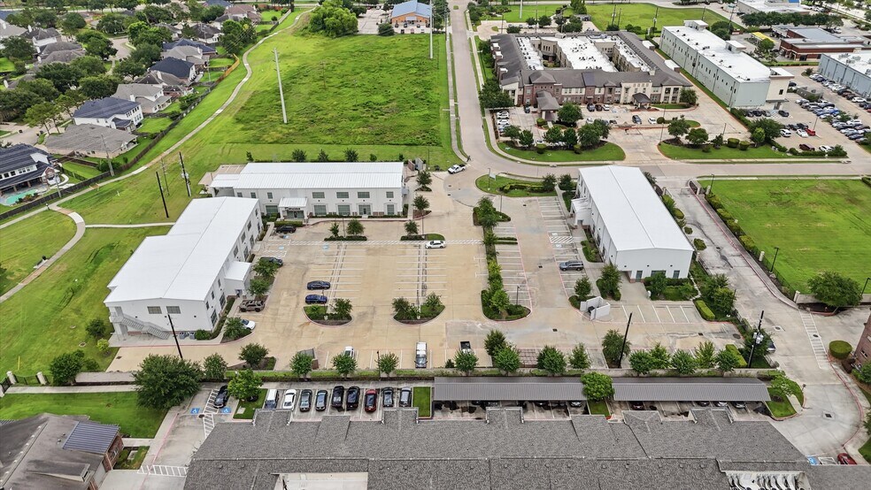 More Photos Of , Pearland Office For Sale