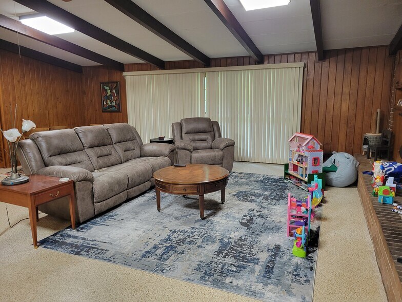 More Photos Of 6190 Prestley Mill Rd, Douglasville Medical For Sale
