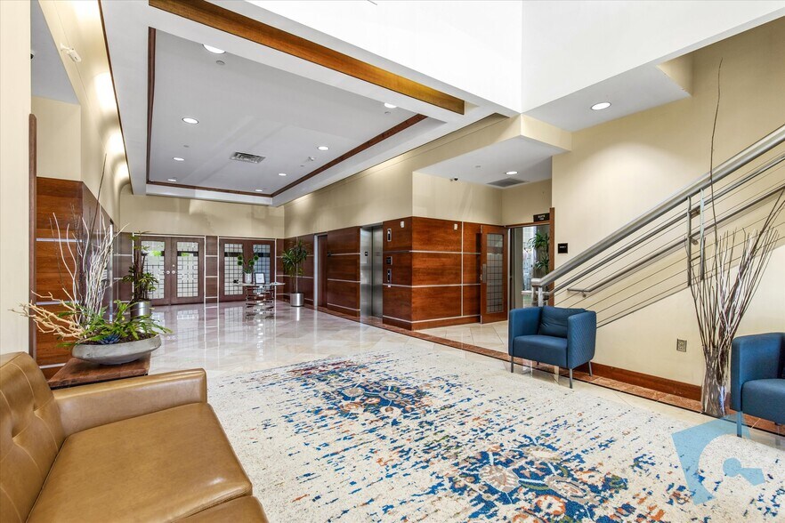 More Photos Of 1026 Texan Trl, Grapevine Loft Creative Space For Lease