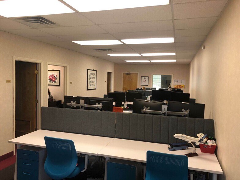 More Photos Of 1727 Route 130, North Brunswick Office For Lease
