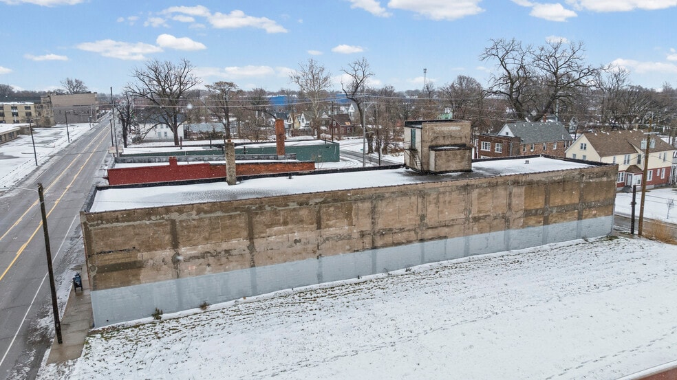 More Photos Of 3454 Mack Ave, Detroit Service For Sale