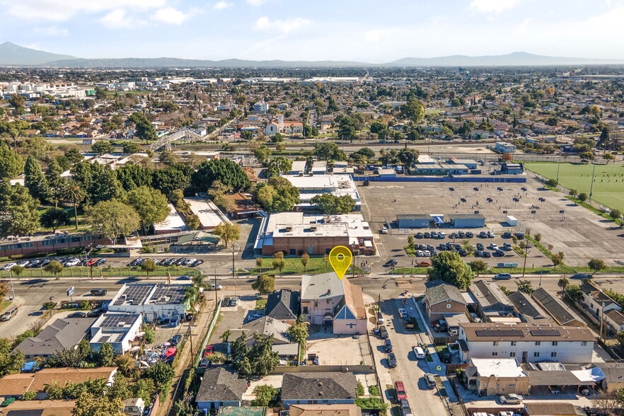 More Photos Of 10527 Compton Ave, Los Angeles Religious Facility For Sale