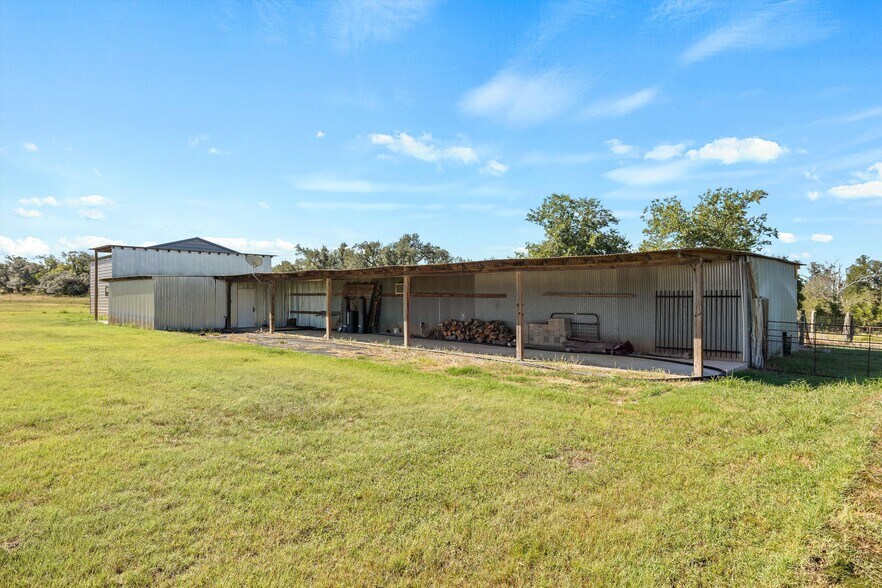 More Photos Of 31300 Ranch Road 12, Dripping Springs Specialty For Sale