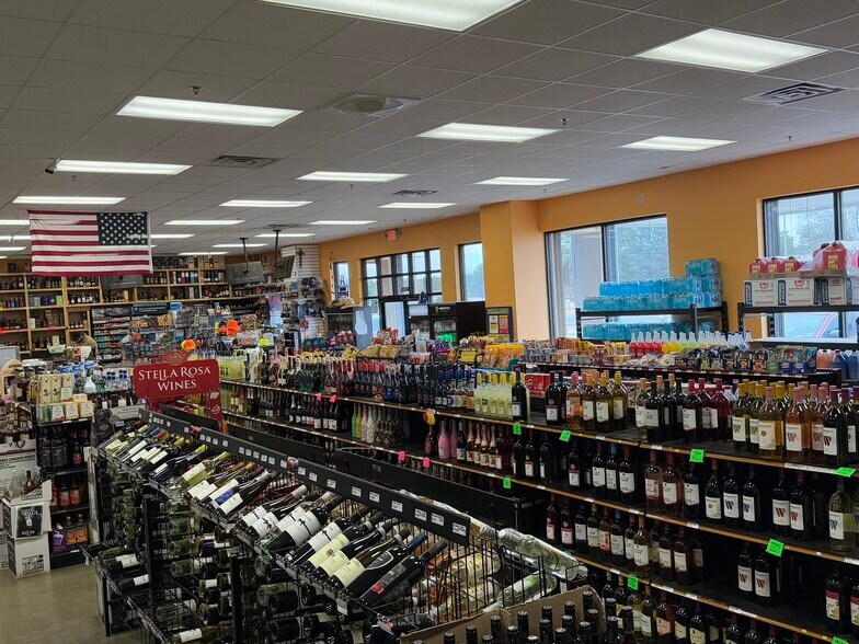 More Photos Of 988 Gap Farm Rd, Arcadia Service Station For Sale