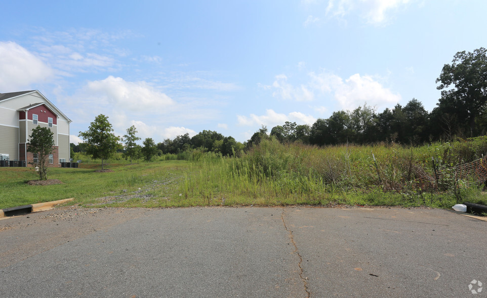 Primary Photo Of 140 N Pointe Blvd, Statesville Land For Lease