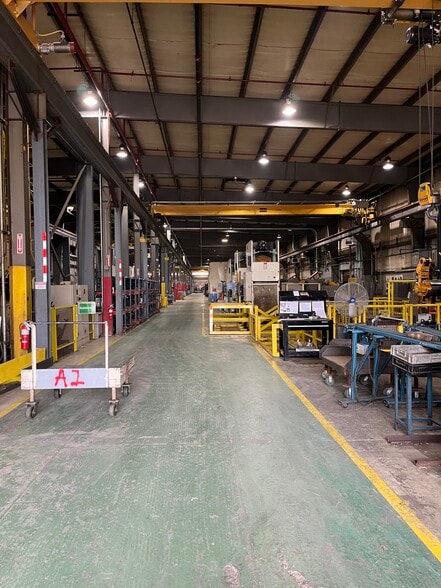 More Photos Of 116 Enterprise Dr, Hebron Warehouse For Sale