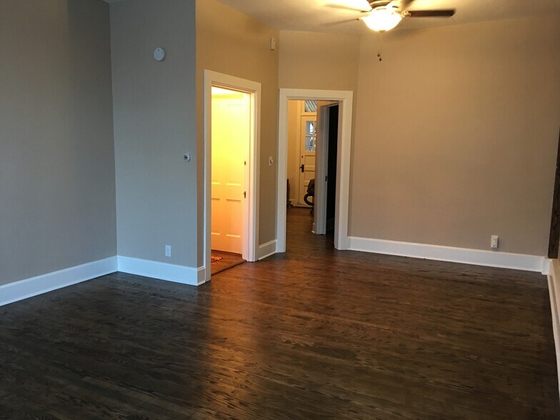 More Photos Of 541-549 Pine St, Burlington Storefront Retail Residential For Sale