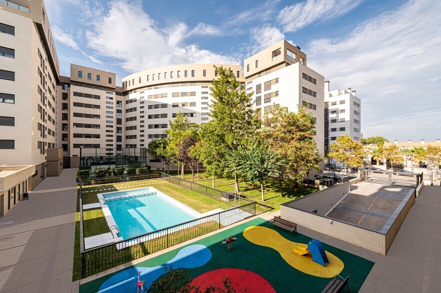 Primary Photo Of 16 Calle del Ninot, València Apartments For Sale