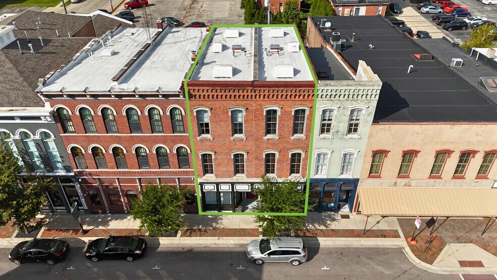 Primary Photo Of 816 Main St, Lafayette Storefront Retail Residential For Sale