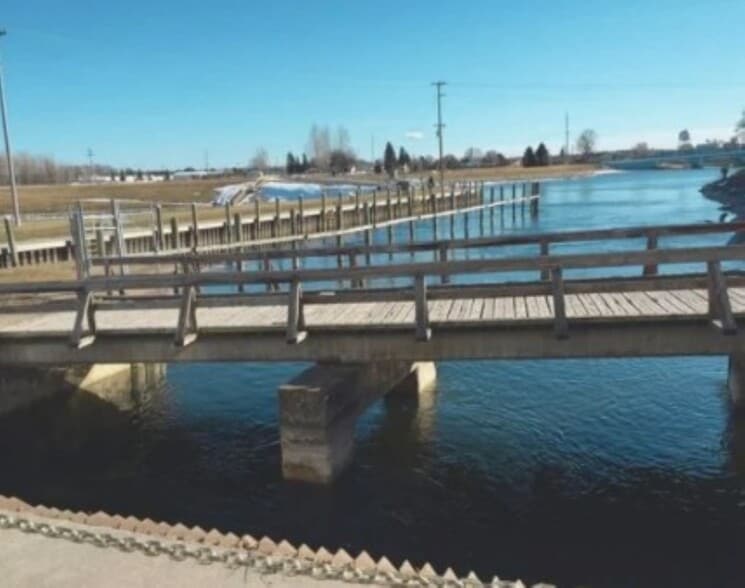 More Photos Of 437 S Main St, Cheboygan Manufacturing For Sale