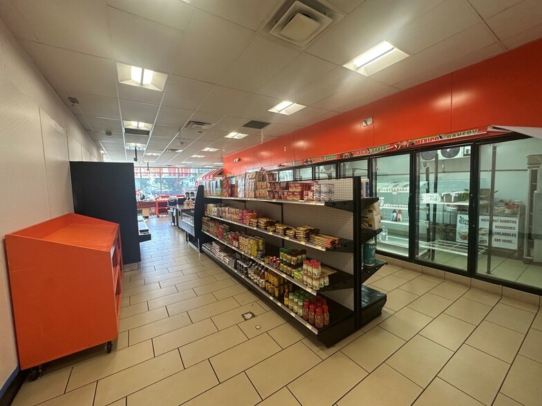 More Photos Of 601 Bird Ave, San Jose General Retail For Sale