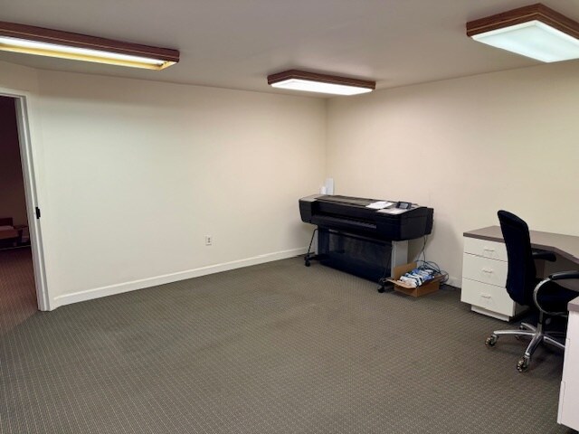 More Photos Of 7121 Cockrill Bend Blvd, Nashville Warehouse For Lease