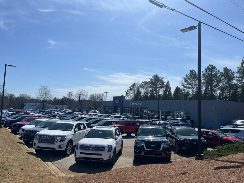 More Photos Of 2821 Browns Bridge Rd, Gainesville Auto Dealership For Sale
