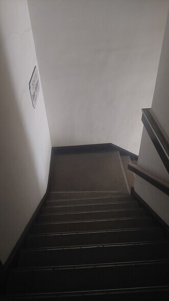 More Photos Of 2-4 E Main St, Watertown Storefront Retail Office For Lease