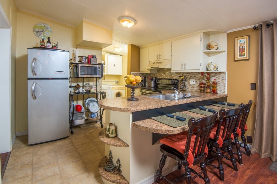 More Photos Of 1211 Cypress Rd, Saint Augustine Manufactured Housing Mobile Home Park For Sale