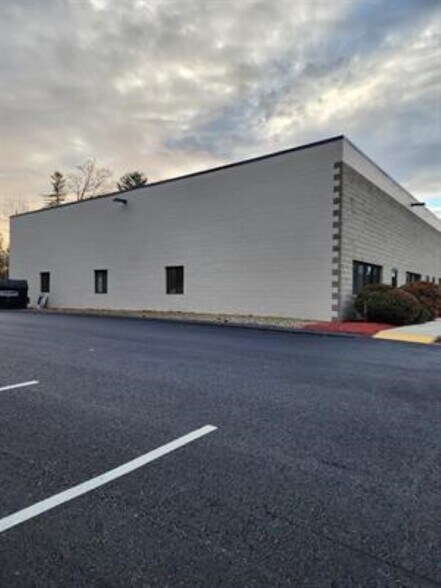 More Photos Of 40 Lowell Rd, Salem Light Distribution For Lease
