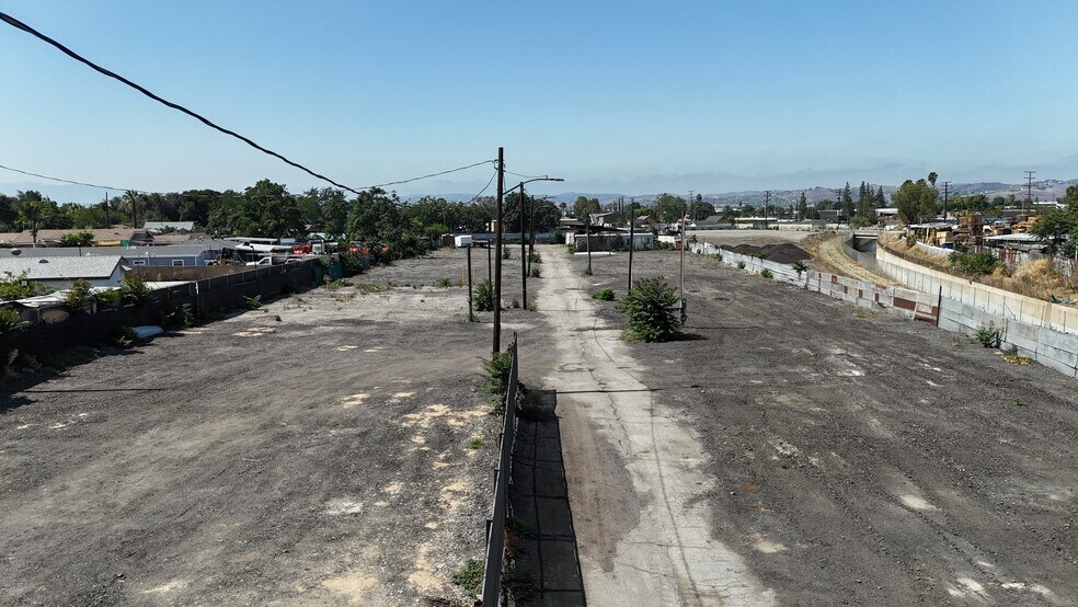 More Photos Of E Ninth st, Pomona Land For Lease